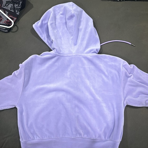 Lavender velvet sweater - Picture 3 of 3